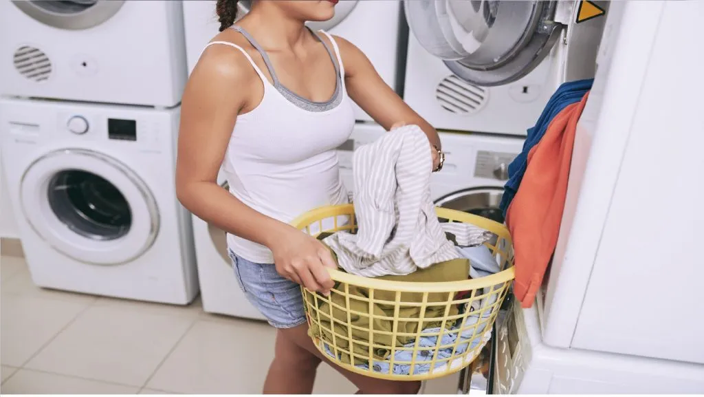 Come dividere gli abiti in lavatrice