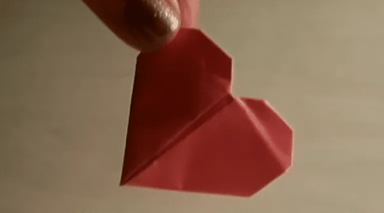 Come fare un origami a forma di cuore