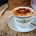 Come fare il mocaccino a casa: guida pratica