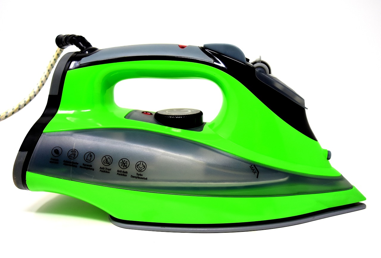 Come stirare in modo professionale, anche a casa