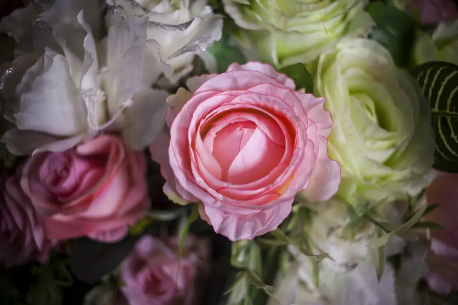 Come fare per decorare casa con i fiori finti artificiali