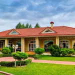 Come tagliare l’erba del prato: strumenti e suggerimenti