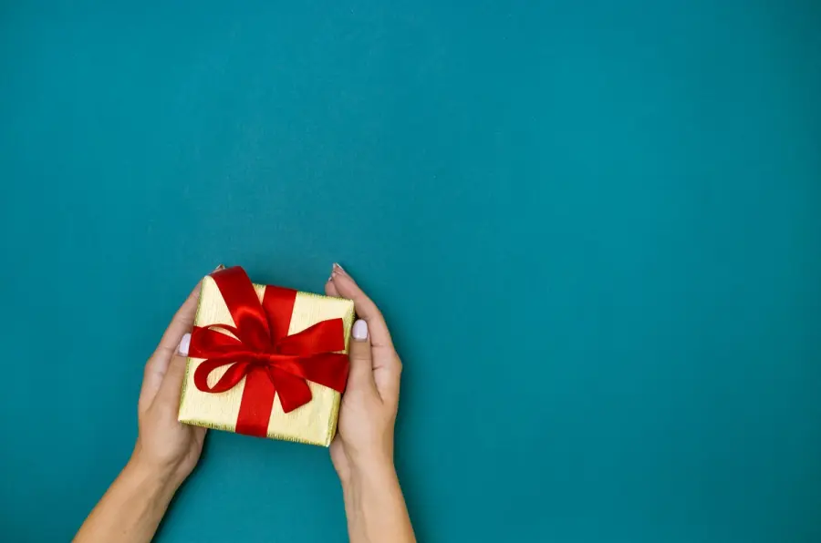 Come scegliere un regalo sul web
