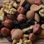Come dimagrire mangiando frutta secca