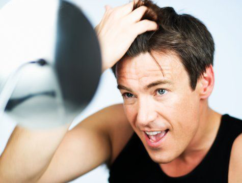 Come fermare l’effluvium o caduta dei capelli