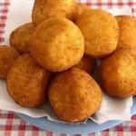 Come fare gli arancini di riso siciliani al forno: il video