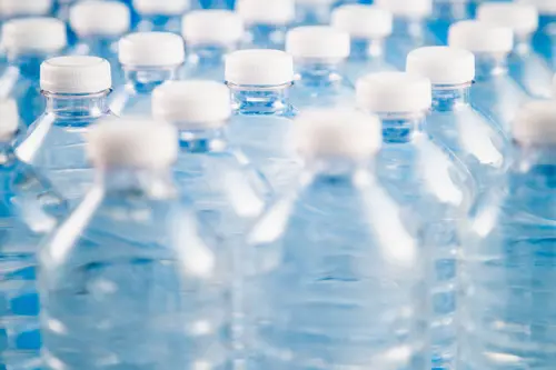 Come riciclare le bottiglie di plastica