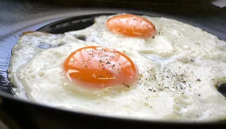 Come fare un uovo all’occhio di bue