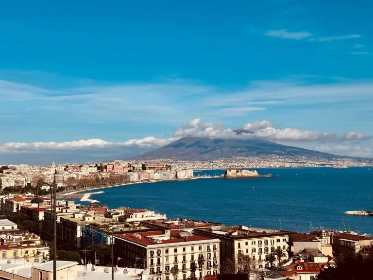 Come organizzare un tour gastronomico a Napoli